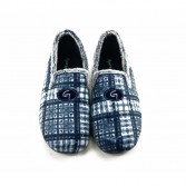 Zapatillas de casa cerradas