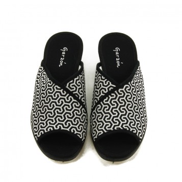 ZAPATILLA CASA 736.183