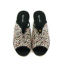 ZAPATILLA CASA 715.210