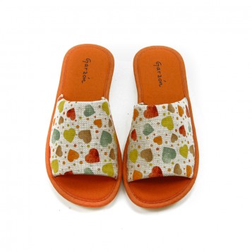 ZAPATILLA CASA P400.179