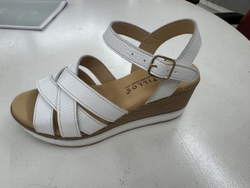 SANDALIA 2222
