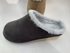 ZAPATILLA CASA C140.440