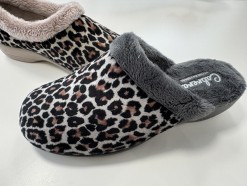 ZAPATILLA CASA 5686